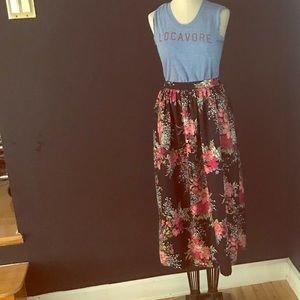 Vintage floral midi festival skirt xs/s